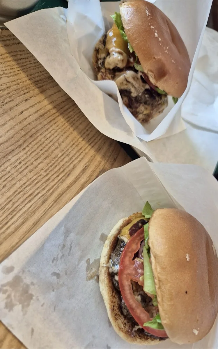 HOB's Hut of Burger – Restaurant in Hamburg
