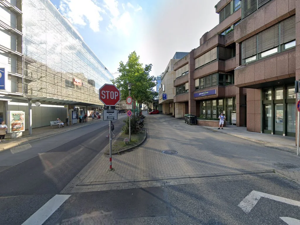 The Notorious – Street View & 360°-Fotos in Kassel, Hessen