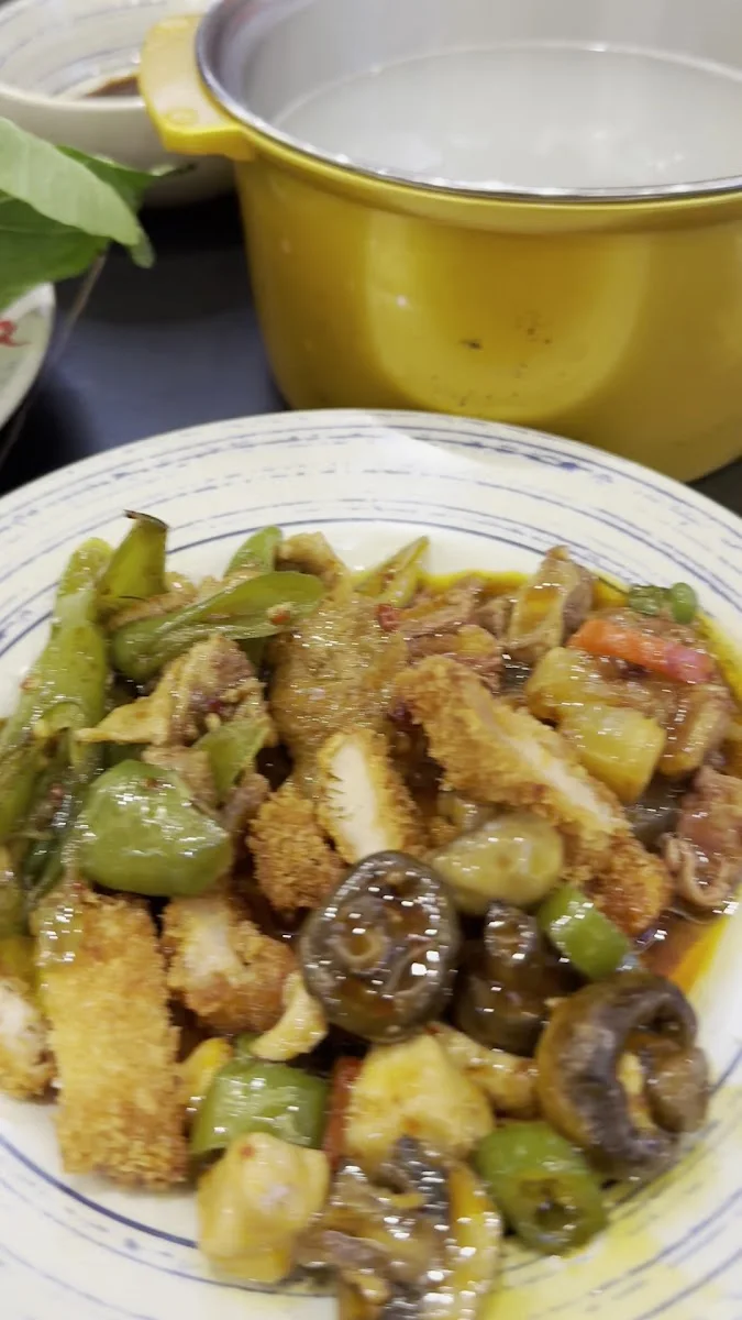 Spicy – Hotpot & Grill Restaurant – Essen und Trinken in Hamburg