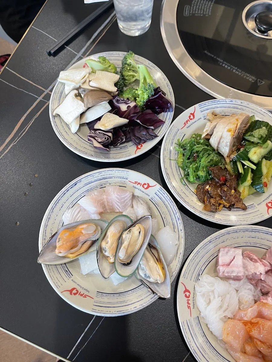 Spicy – Hotpot & Grill Restaurant – Feuertopf in Hamburg