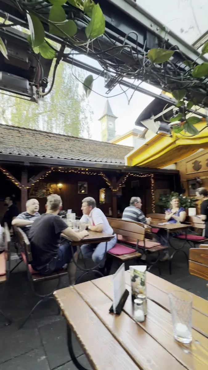 Frankfurter Hof Seppche – Deutsches Restaurant in Frankfurt am Main, Hessen
