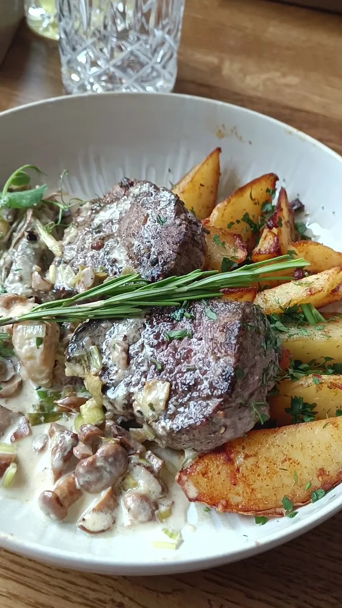 Fayna Restaurant – Videolar in Berlin