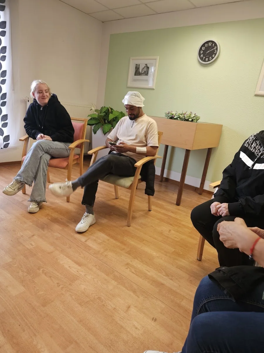 Erste Hilfe Kurse rmé – Besucherfoto: Almir Idrizi in Lingen, Niedersachsen