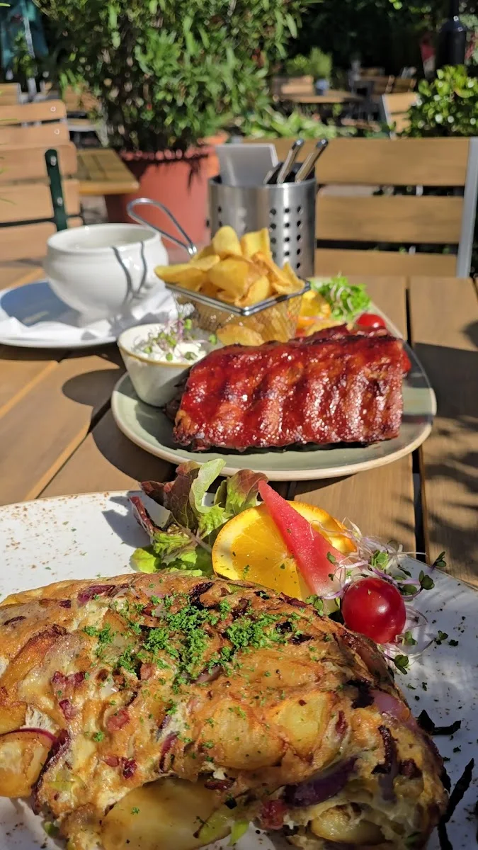 Restaurant „Zur S-Bahn“ – Deutsches Restaurant in Berlin