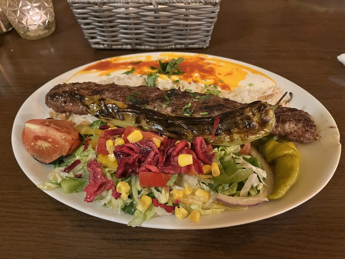 Hayat-Jiyan Restaurant – Essen und Trinken in Wuppertal, Nordrhein-Westfalen
