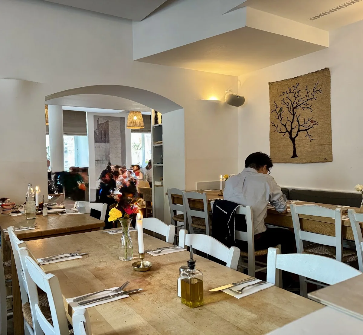 Taverna Paros – Atmosphäre in München, Bayern
