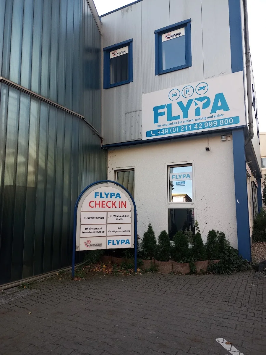 FLYPA - Parken Flughafen Düsseldorf – Besucherfoto von Esteban Gonzolas in Düsseldorf, Nordrhein-Westfalen