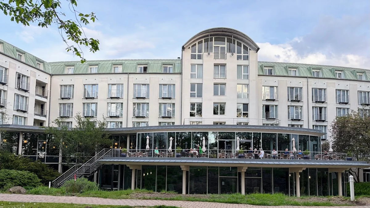 Klinik am See – Besucherfoto: Hans Jürgen in Rüdersdorf bei Berlin, Brandenburg