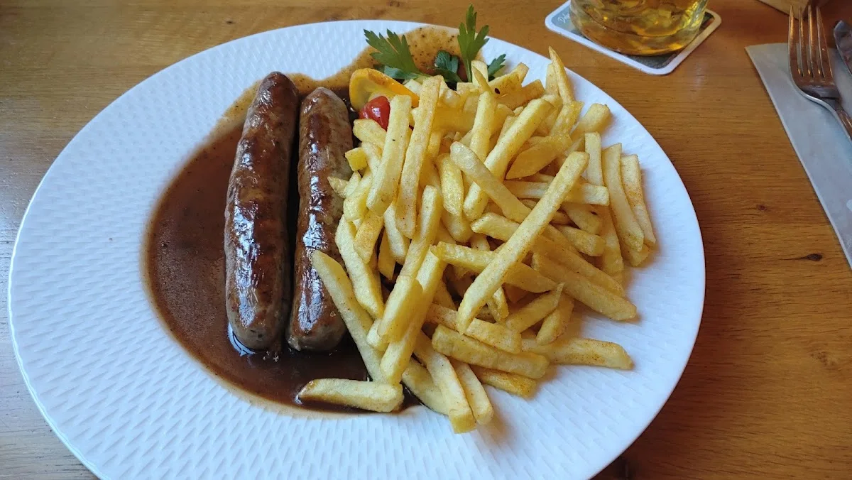 Hoepfner Burghof | Restaurant | Brauereiausschank | Eventlocation | Catering - deutsche gutbürgerliche Küche – Bratwurst in Karlsruhe, Baden-Württemberg
