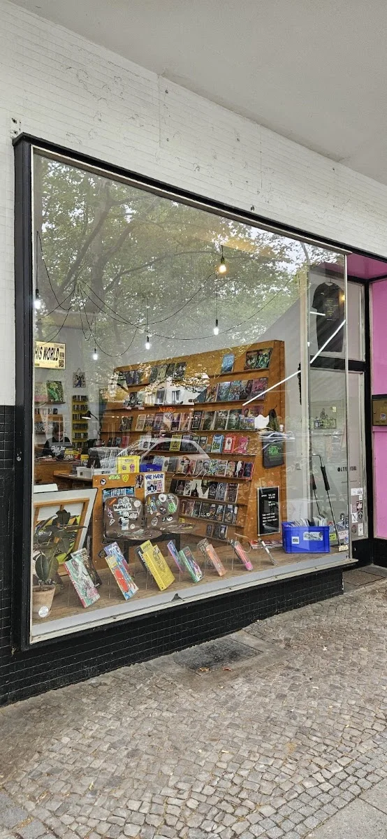 ALL THE PROBLEMS IN THIS WORLD – Spielefachhandel in Berlin