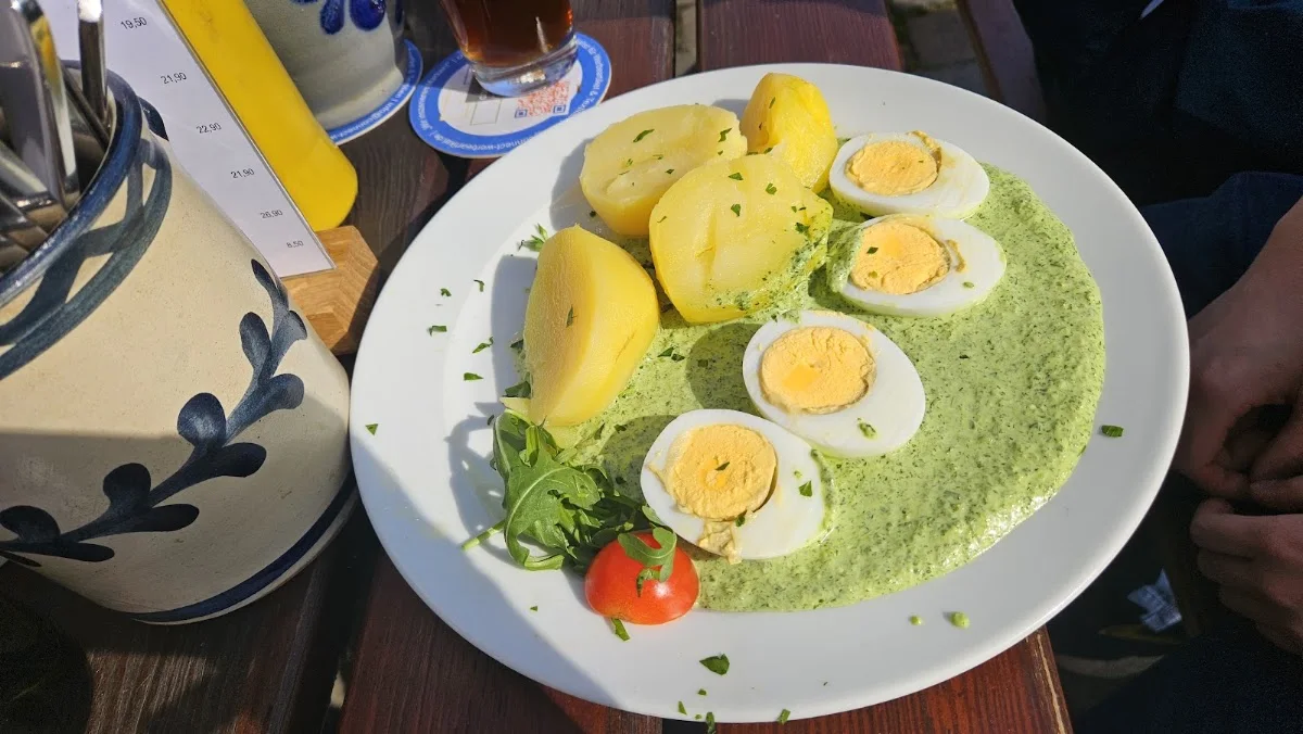 Apfelweingaststätte Klaane Sachsehäuser – Grüne Sauce in Frankfurt am Main, Hessen