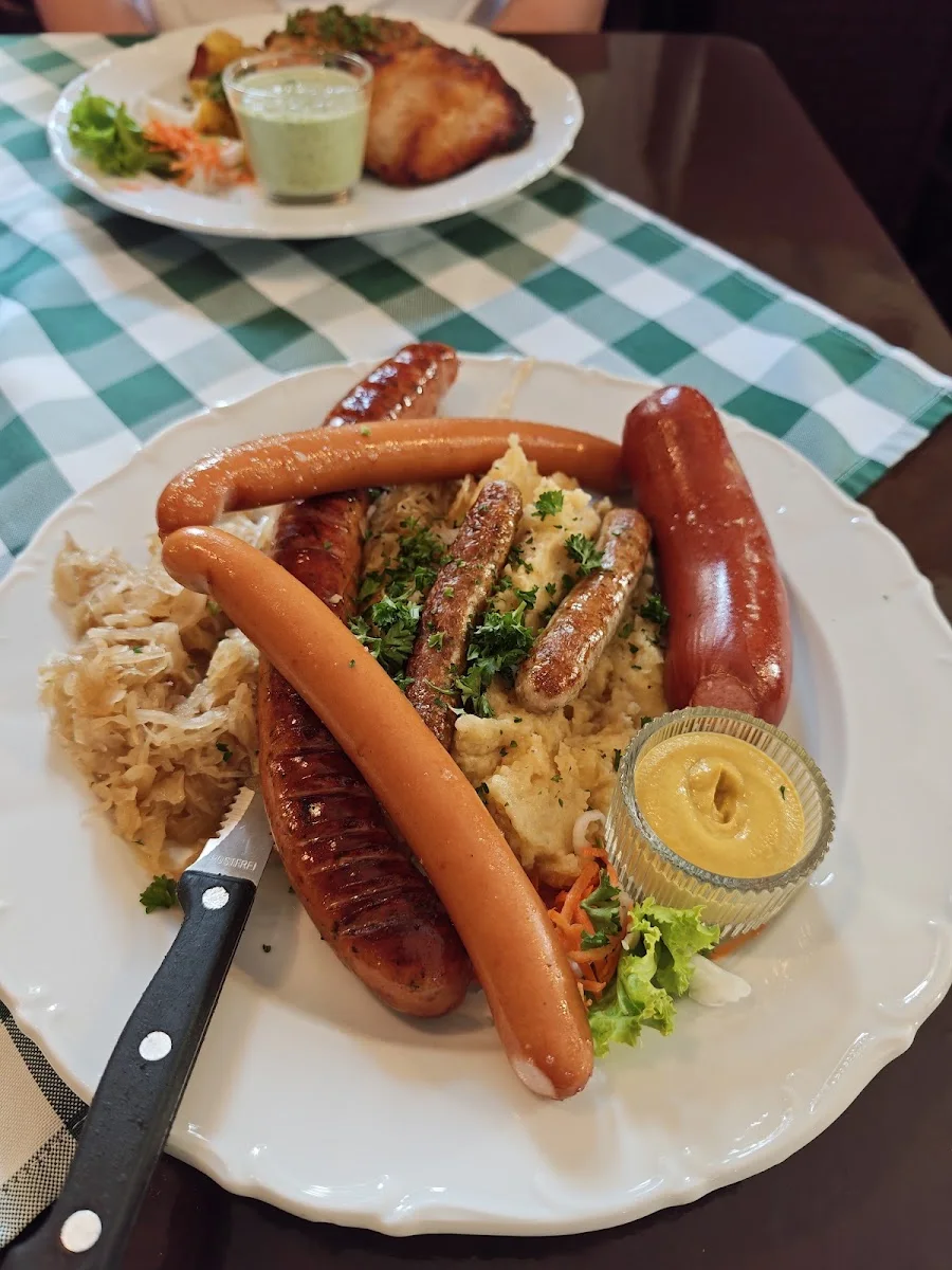 Apfelweinwirtschaft Frau Rauscher – Sauerkraut in Frankfurt am Main, Hessen