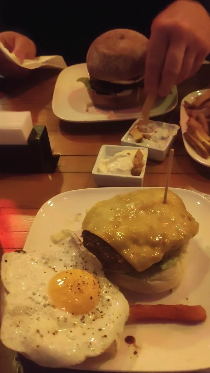 Freddy Schilling – Die Hamburger Manufaktur – Burgerrestaurant in Köln, Nordrhein-Westfalen