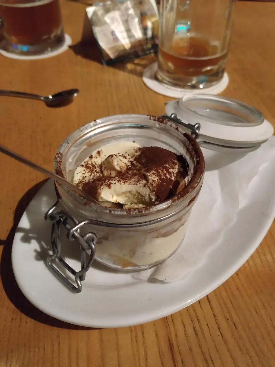 Flugwerk – Tiramisu in Feldkirchen, Bayern
