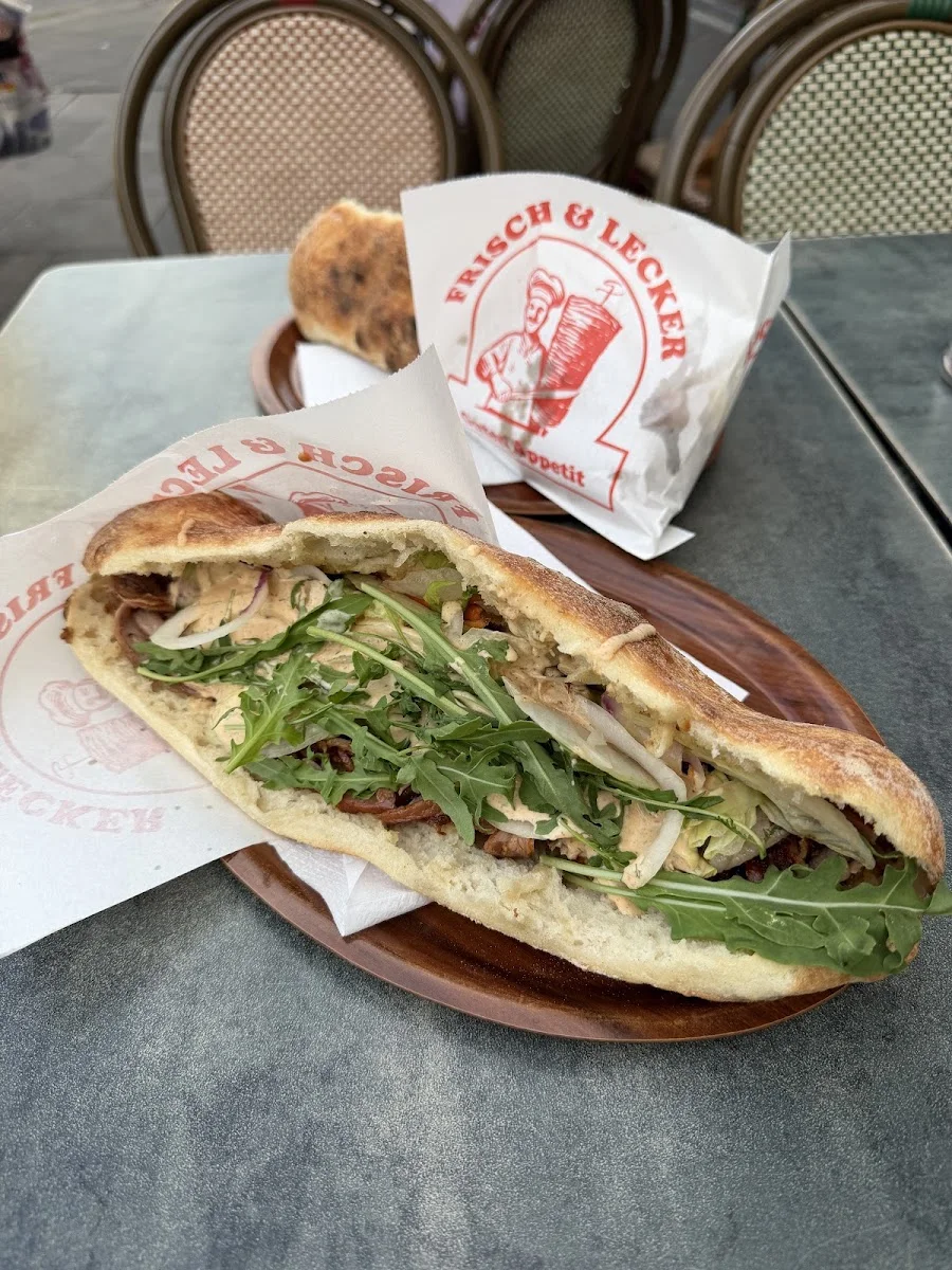 Ton Bul Grill- und Kebap-Haus – Kebabimbiss in Frankfurt am Main, Hessen