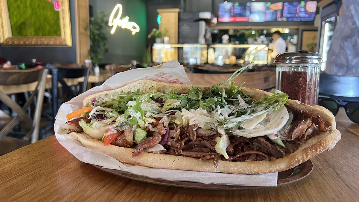 Ton Bul Grill- und Kebap-Haus – Essen und Trinken in Frankfurt am Main, Hessen
