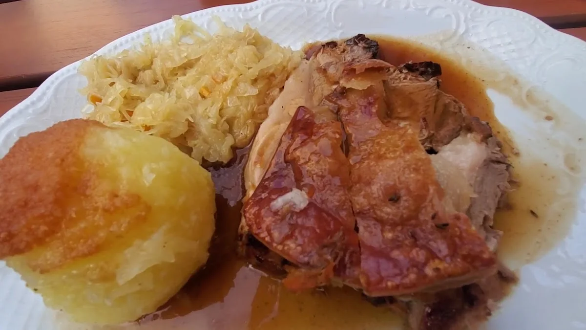 Gaststätte Burg Pappenheim – Restaurant in München, Bayern