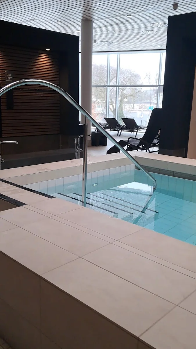 fresch - Freisinger Erlebnis Schwimmbad - Hallenbad, Freibad, Sauna und Massage – Schwimmbecken in Freising, Bayern