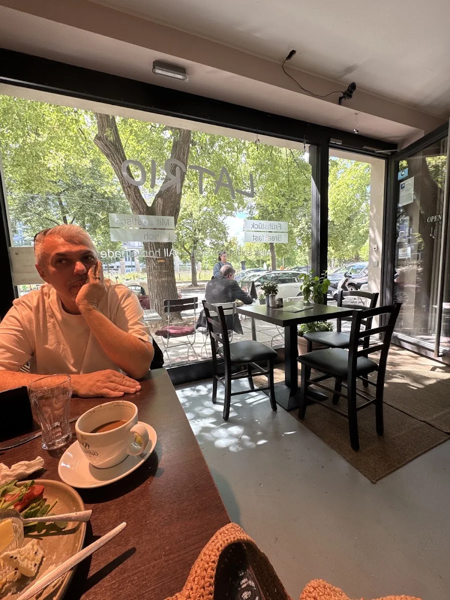 Cafe Latrio-Berlin – Café in Berlin