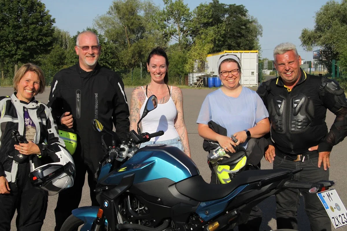 ADAC Fahrsicherheitszentrum Leipzig-Halle – Bildungseinrichtung in Schkeuditz, Sachsen