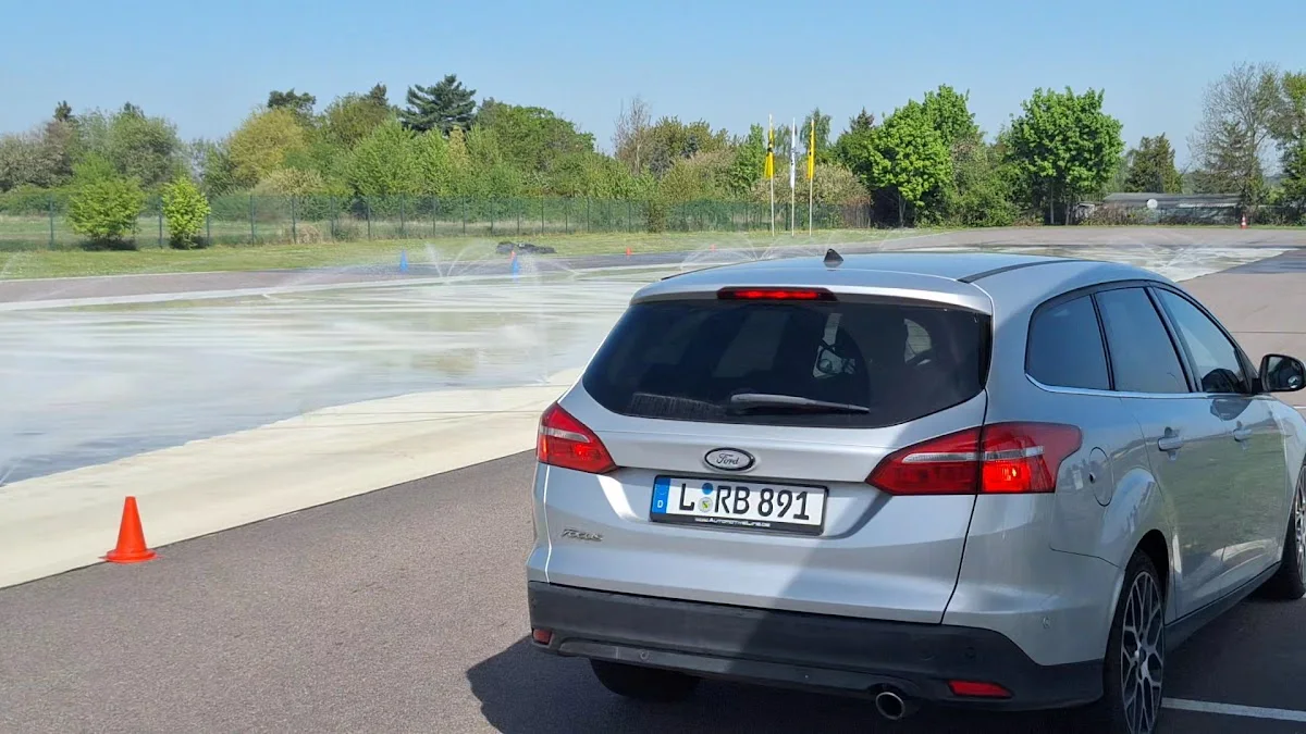 ADAC Fahrsicherheitszentrum Leipzig-Halle – Bildungseinrichtung in Schkeuditz, Sachsen
