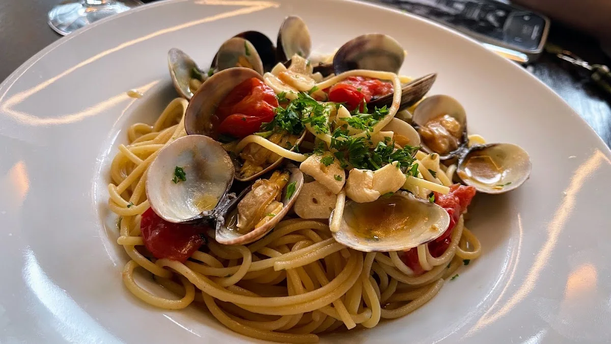 Restaurant Italiani ( ma non troppo ) – Spaghetti alle vongole in Stuttgart, Baden-Württemberg