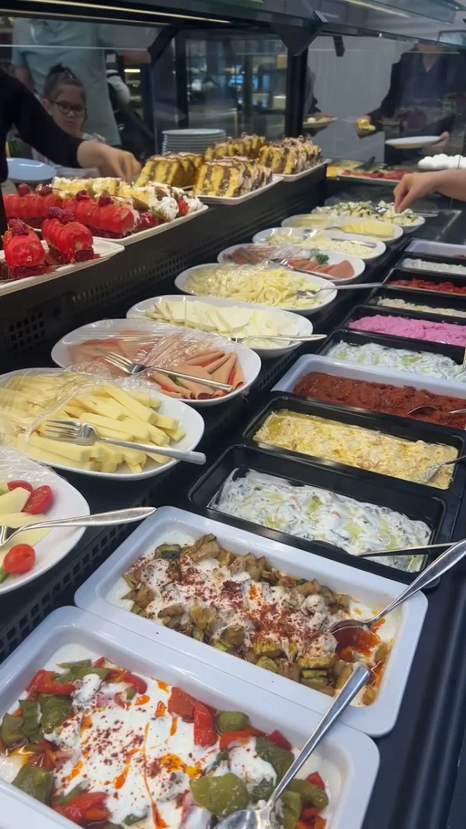 Damla +PLUS – Restaurant in Köln, Nordrhein-Westfalen