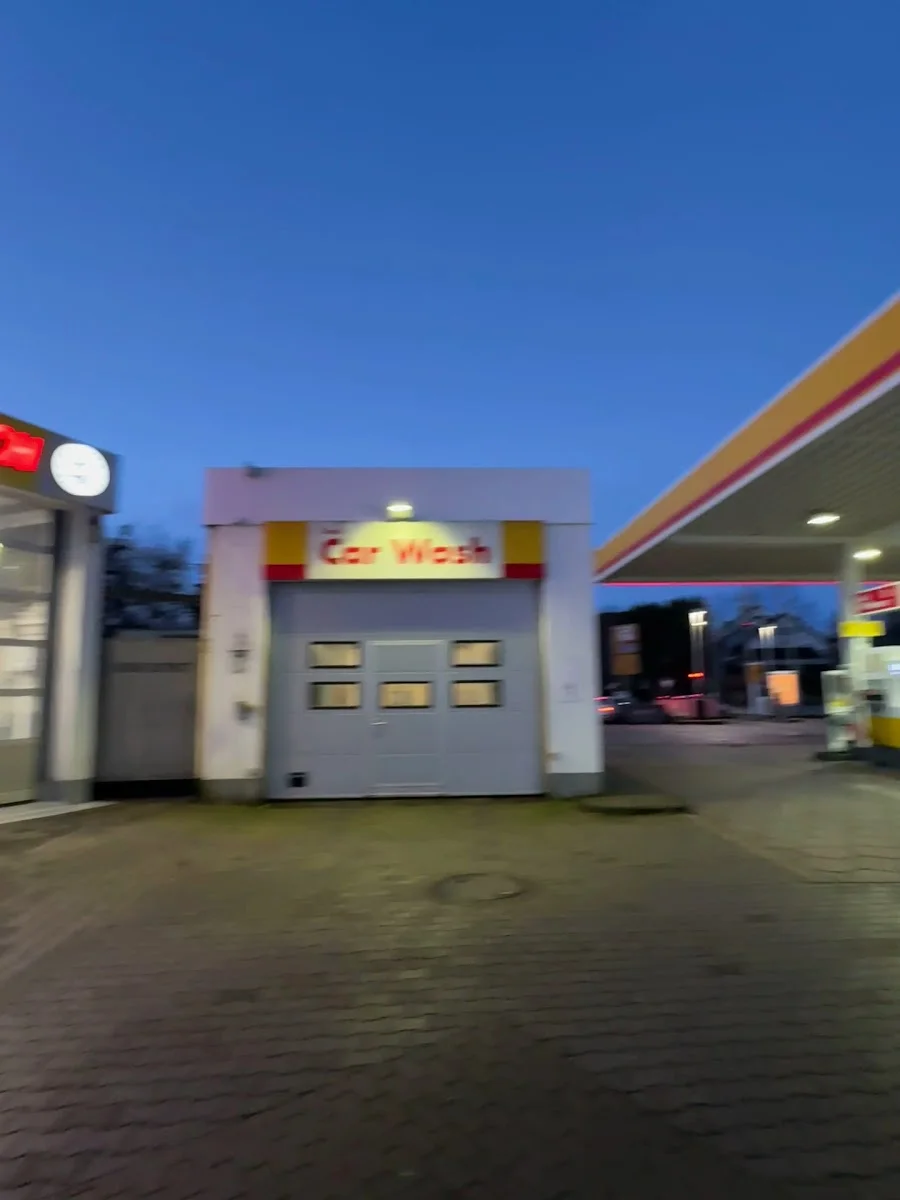 Autowerkstatt Bergisch – Außenbereich in Bergisch Gladbach, Nordrhein-Westfalen