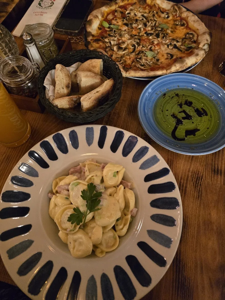 Pizzeria Mille Lire – Restaurant in Frankfurt am Main, Hessen