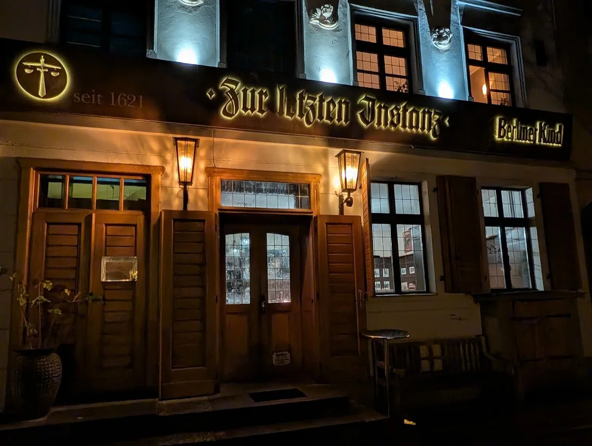 Zur Letzten Instanz – Bar in Berlin