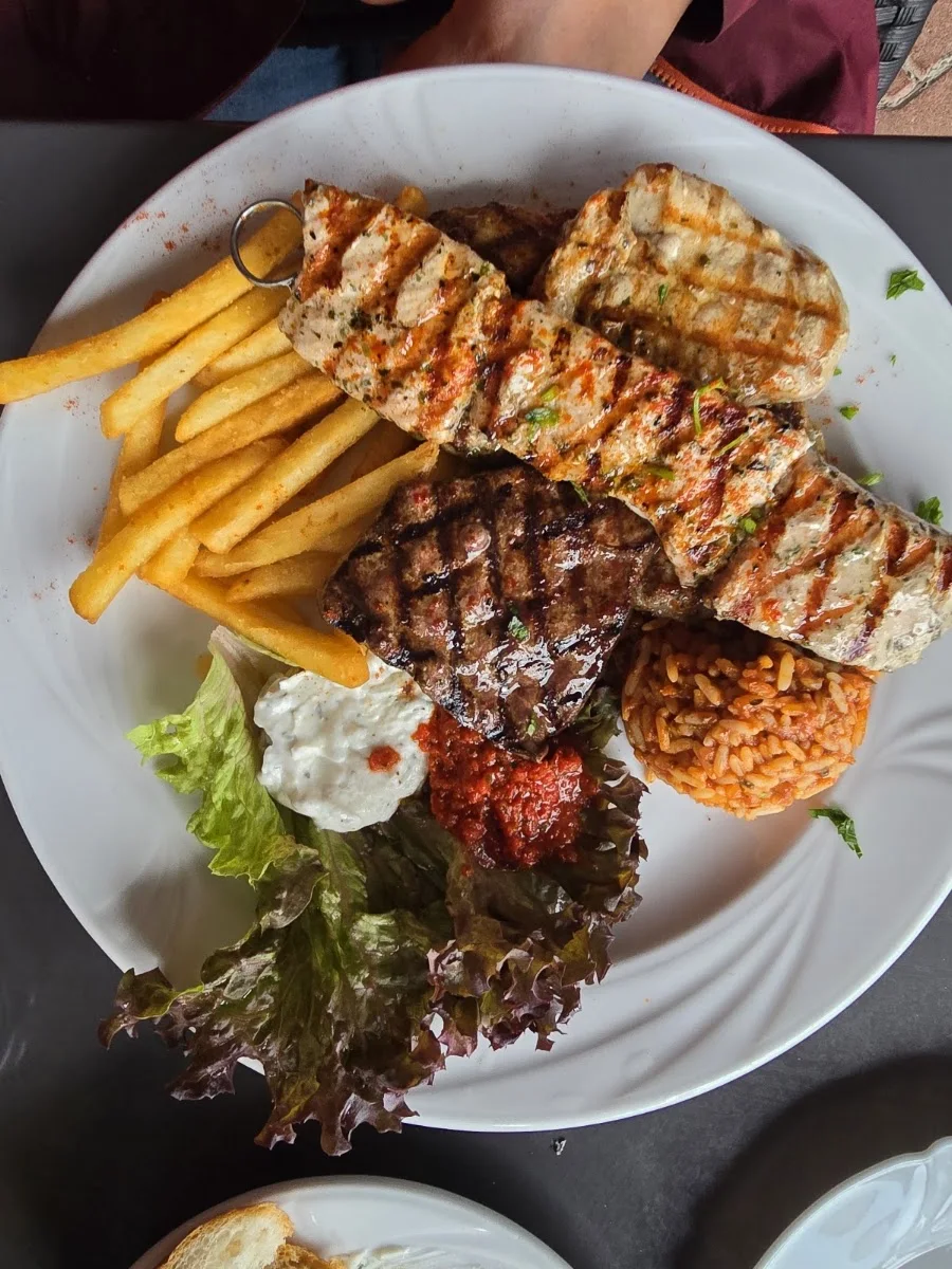 Restaurant Samos – Pommes frites in Wolfenbüttel, Niedersachsen