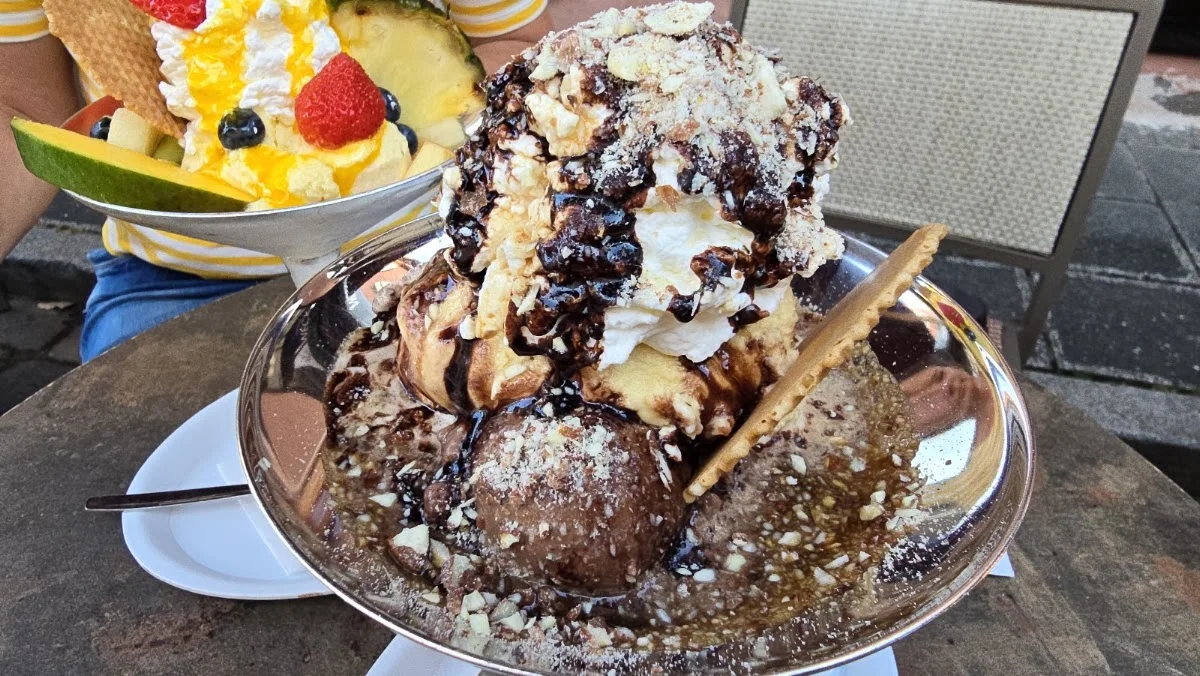 Eiscafé De Rocco – Café in Schwabach, Bayern