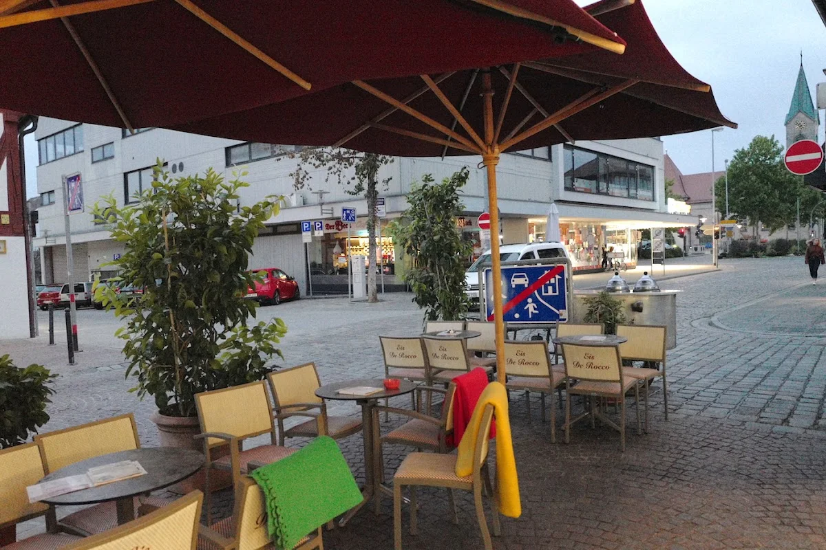 Eiscafé De Rocco – Atmosphäre in Schwabach, Bayern