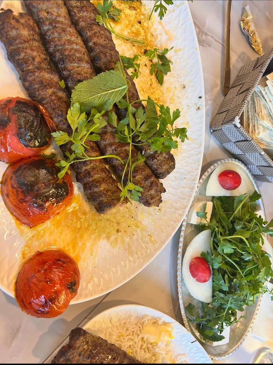 Qasr Restaurant – Restaurant in Hamburg