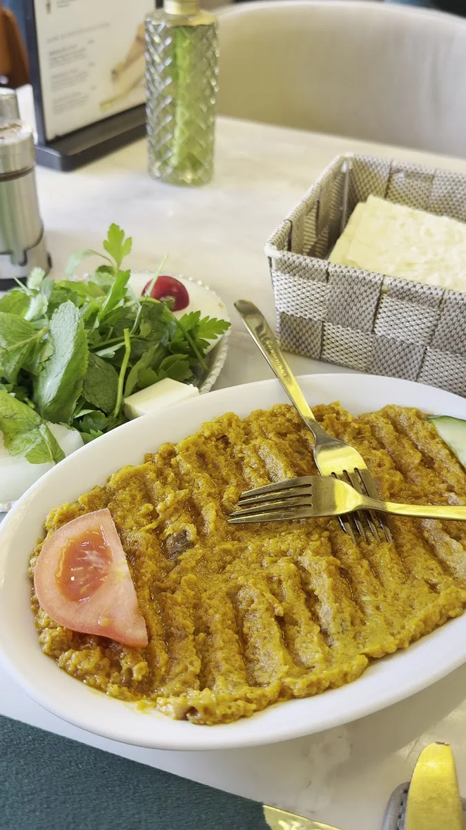Qasr Restaurant – Restaurant in Hamburg