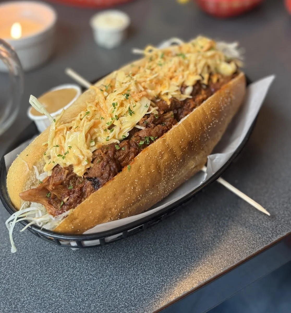 Dieter Sanchez - Home of Philly Cheesesteak - TANKBIER I BURGER I PULLED PORK – Hotdog in Hamburg