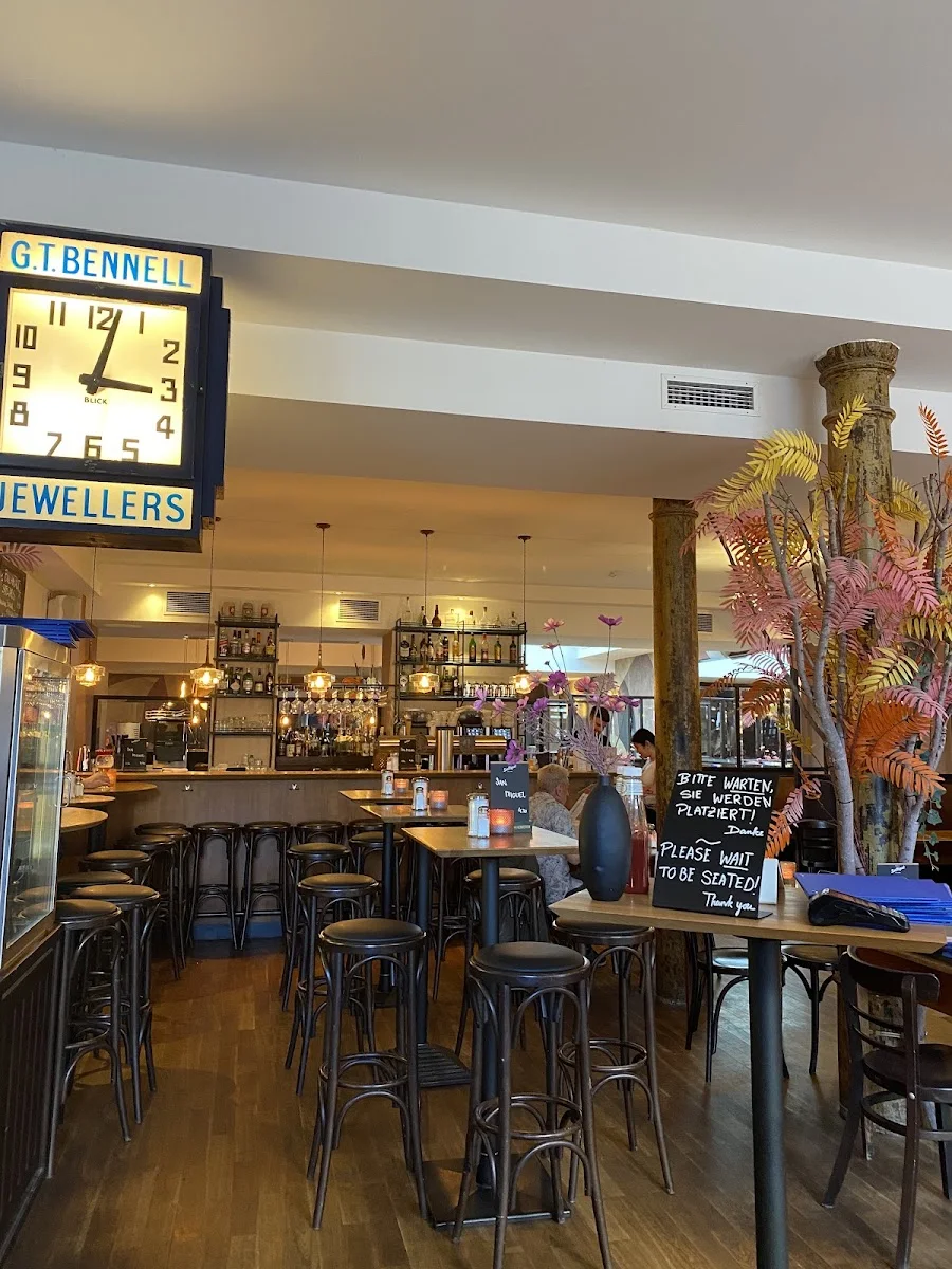 Café Puck – Atmosphäre in München, Bayern
