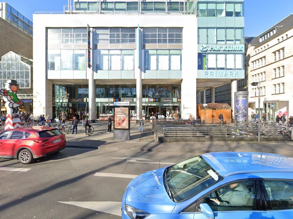 Thalia Mayersche Köln - Neumarkt – Street View & 360°-Fotos in Köln, Nordrhein-Westfalen