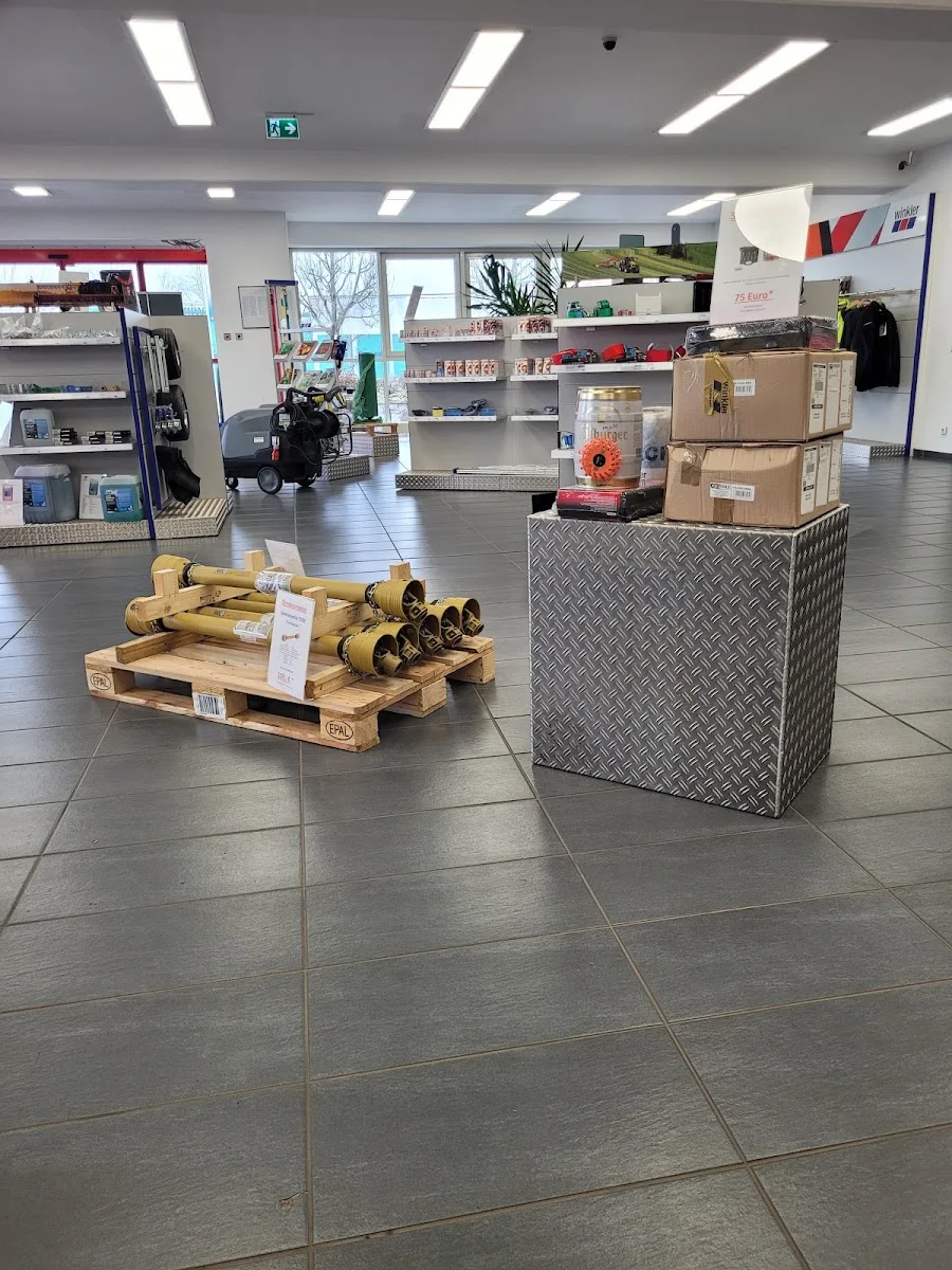 Winkler Fahrzeugteile GmbH – Besucherfoto: Nedzad Beslic in Lohfelden, Hessen