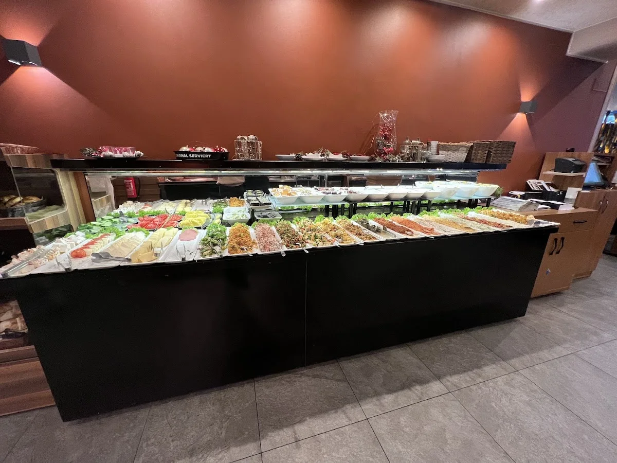 Tandir Türkisches Restaurant Köln – Salatbar in Köln, Nordrhein-Westfalen