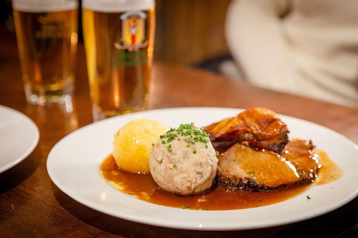 Wirtshaus Hohenwart – Sauerkraut in München, Bayern