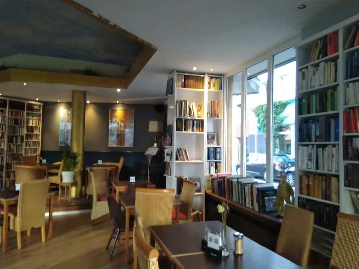 Goldmund Literatur Café Restaurant – Atmosphäre in Köln, Nordrhein-Westfalen