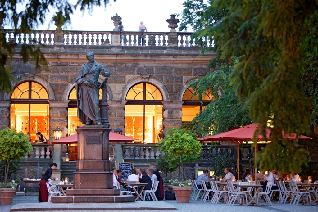 Alte Meister Café & Restaurant – Vom Inhaber in Dresden, Sachsen