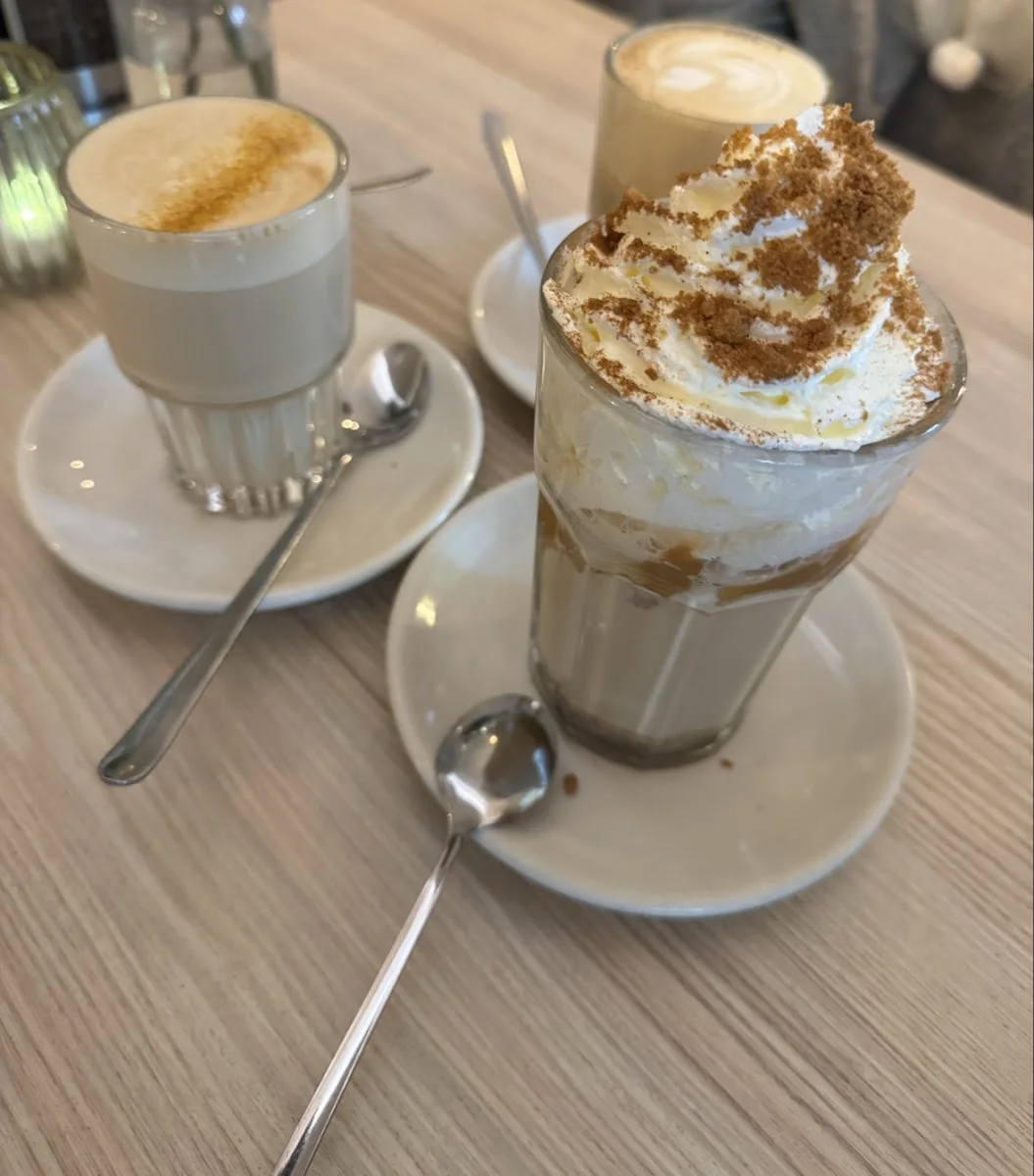 Die Stulle – Cappuccino in Berlin
