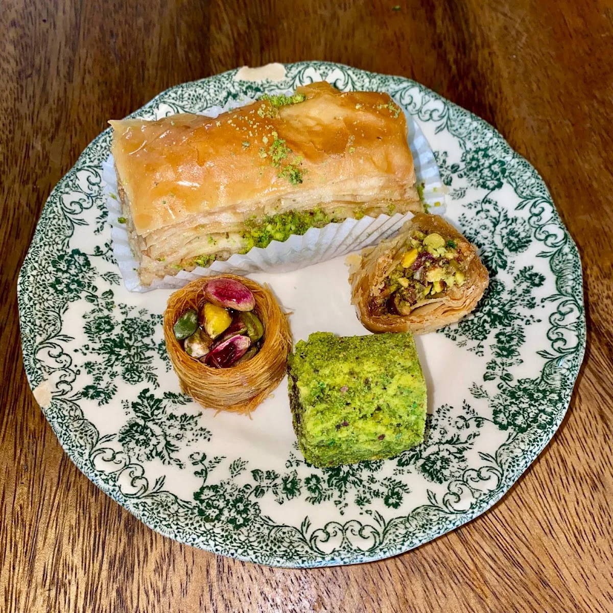 Akle - Lebanese Cuisine – Baklava in Berlin