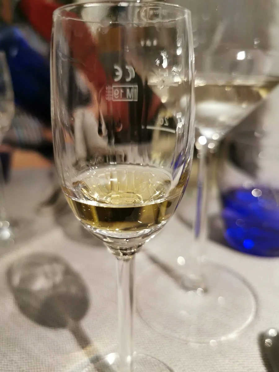 Restaurant Il Gallo Nero – Weißwein in Augsburg, Bayern