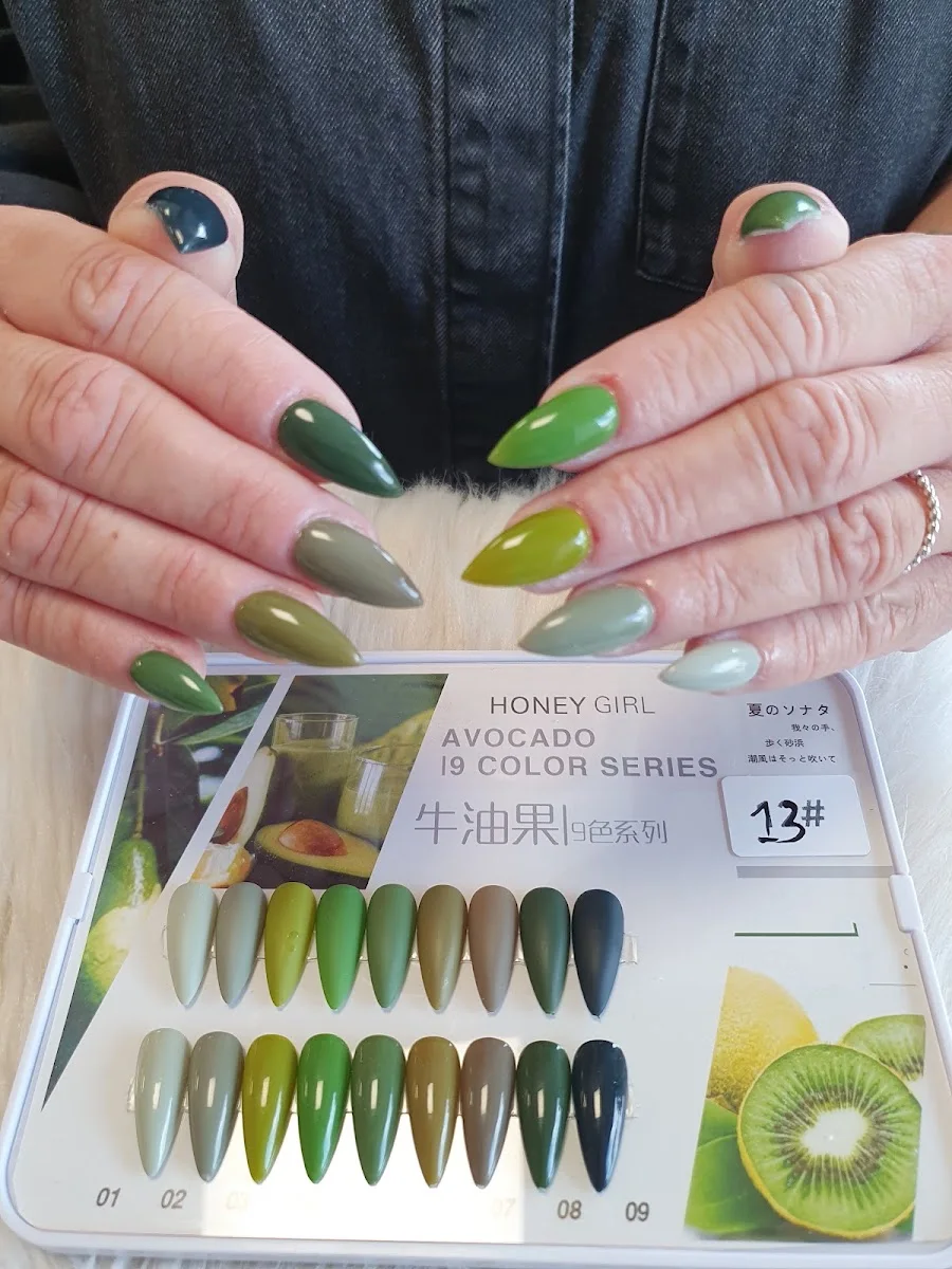 Saigon Nails Studio – Speisekarte in Göppingen, Baden-Württemberg