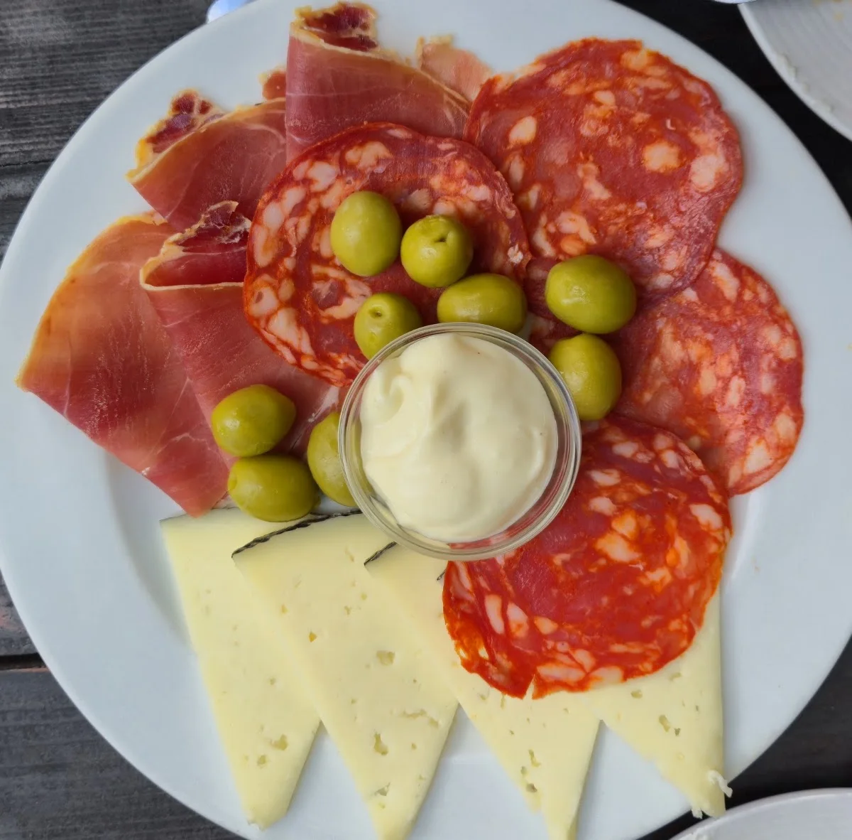 Weisse Lilie – Antipasto in Frankfurt am Main, Hessen