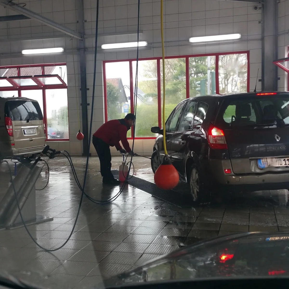 Brestol Car Wash – Autowäsche in Bergisch Gladbach, Nordrhein-Westfalen