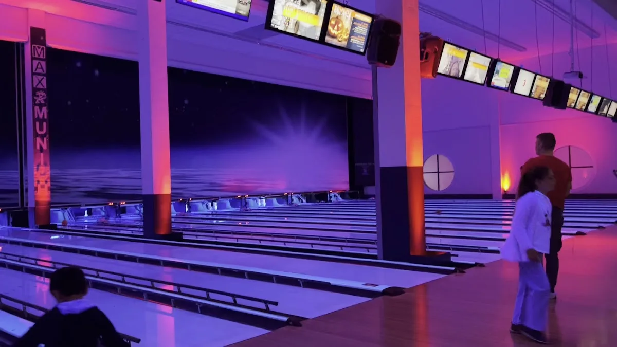 Max Munich Bowling – Biergarten in Brunnthal, Bayern